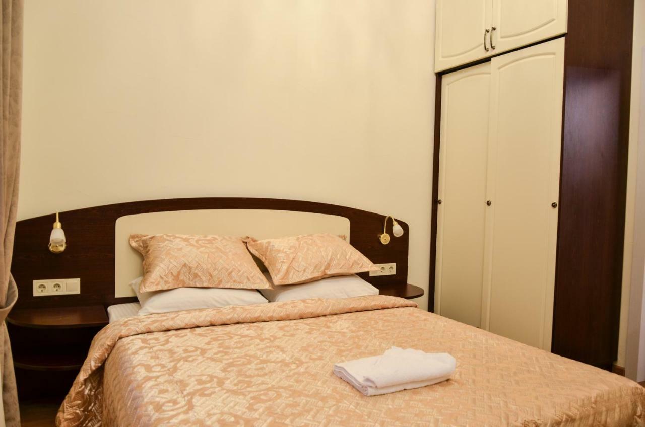 Apartment Nr. 8 โอเดสซา ภายนอก รูปภาพ