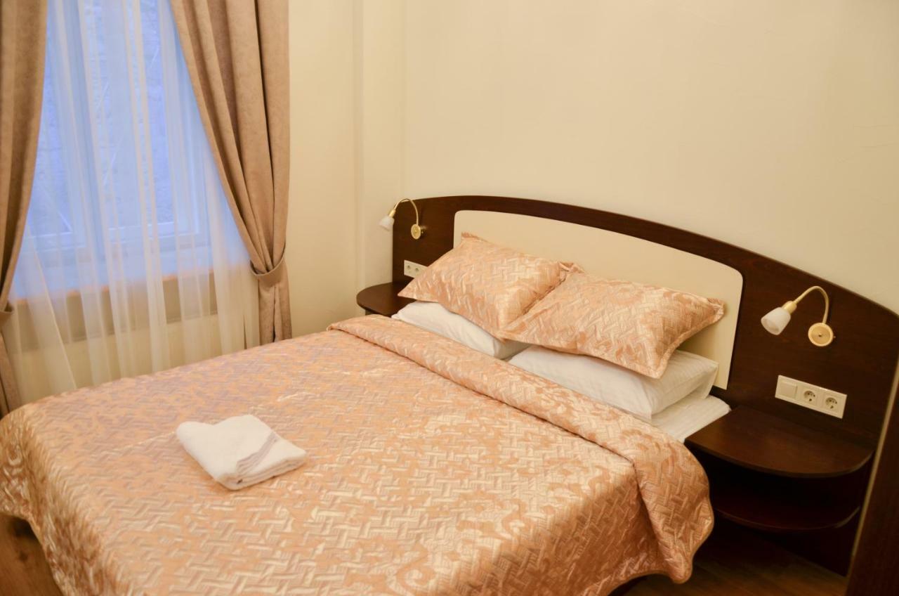 Apartment Nr. 8 โอเดสซา ภายนอก รูปภาพ